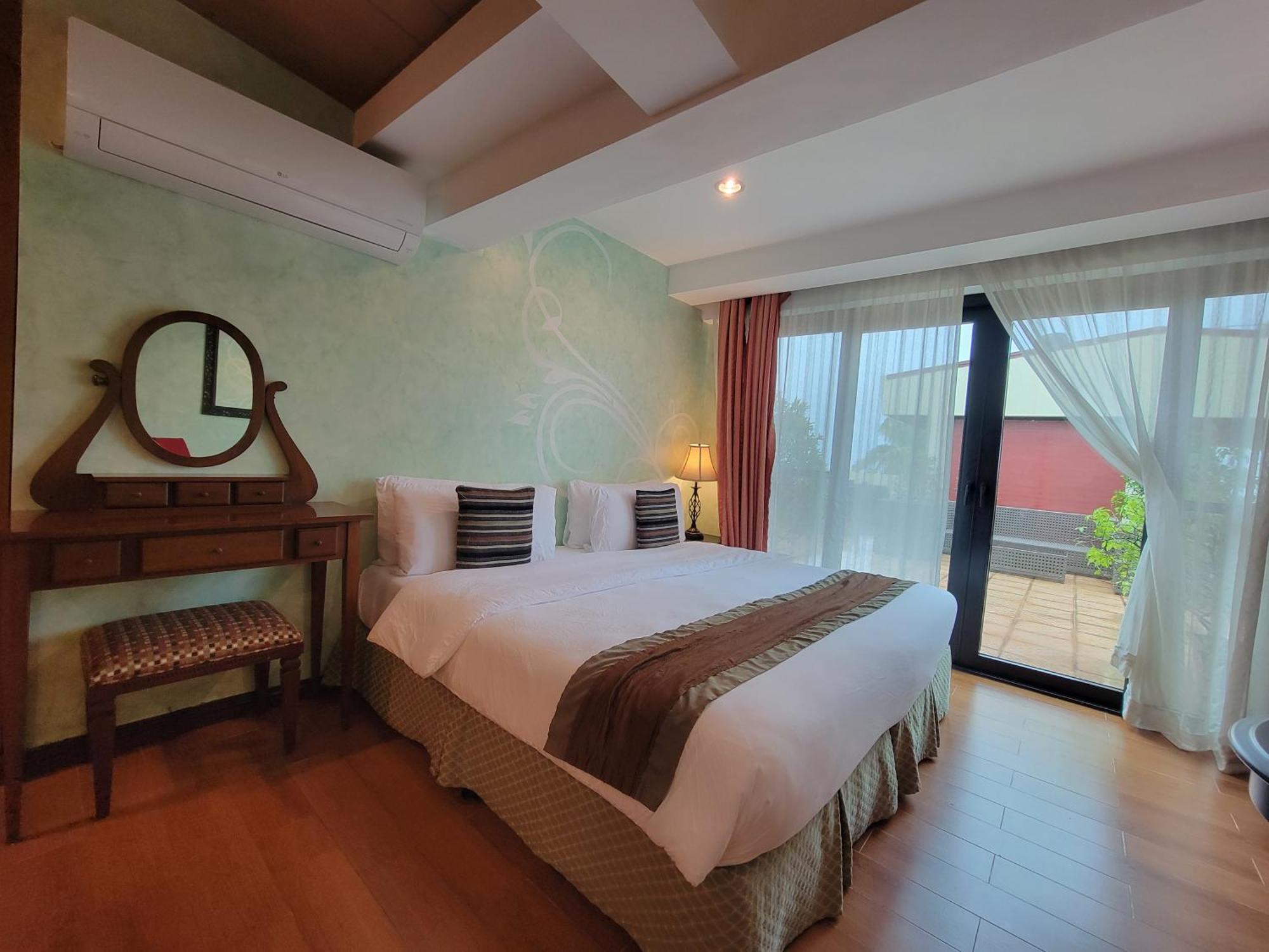 Lee Boutique Hotel Tagaytay Tagaytay City Екстериор снимка