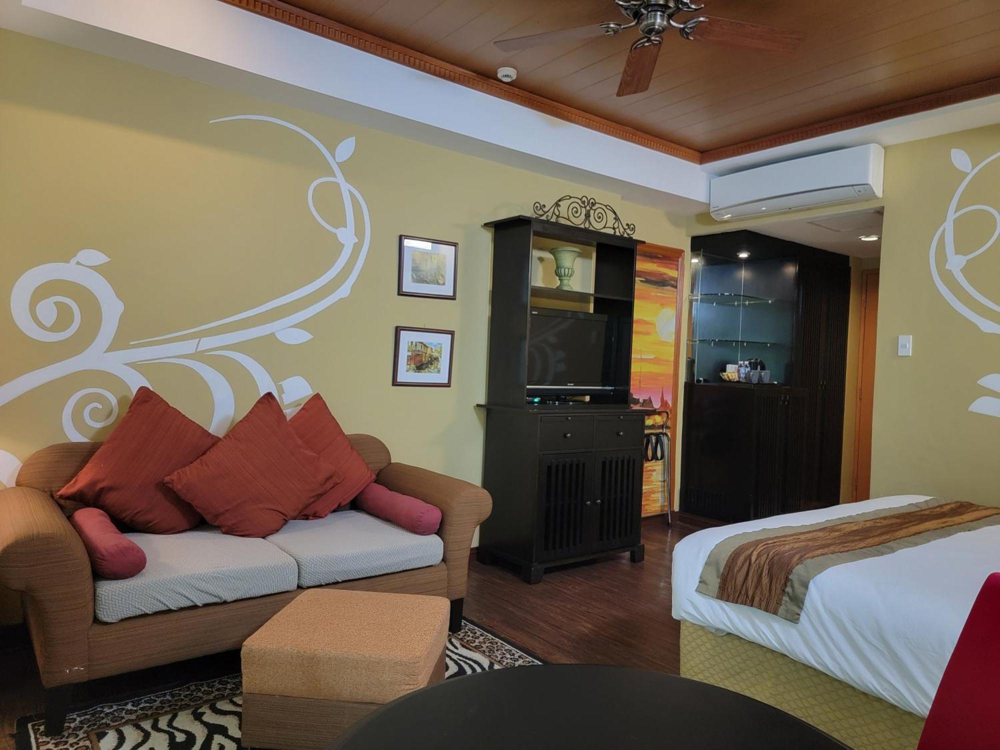 Lee Boutique Hotel Tagaytay Tagaytay City Екстериор снимка