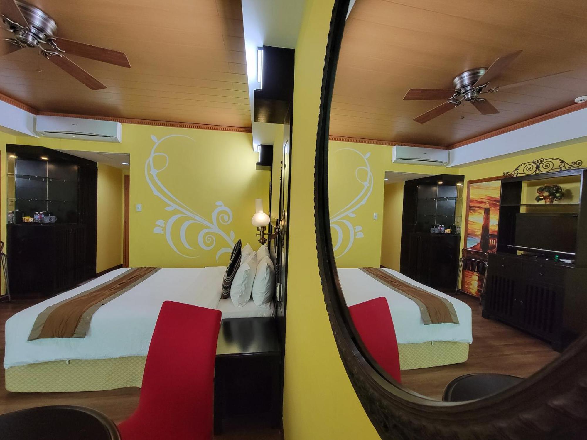 Lee Boutique Hotel Tagaytay Tagaytay City Екстериор снимка